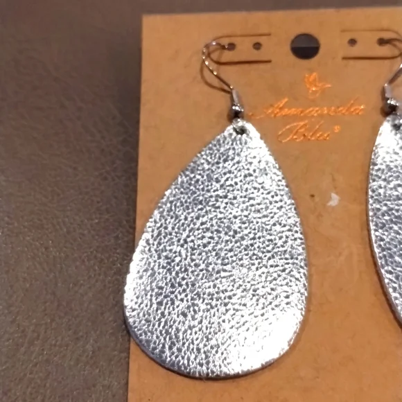 Silver Teardrop Dangle Earrings- Leather - Amanda Blue - Picture 5 of 8